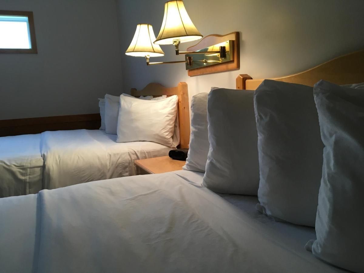 Beaver Creek Lodge And Cabins McBride 外观 照片